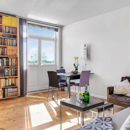 1 Bedroom Amazing In Sv Apartment Copenhagen